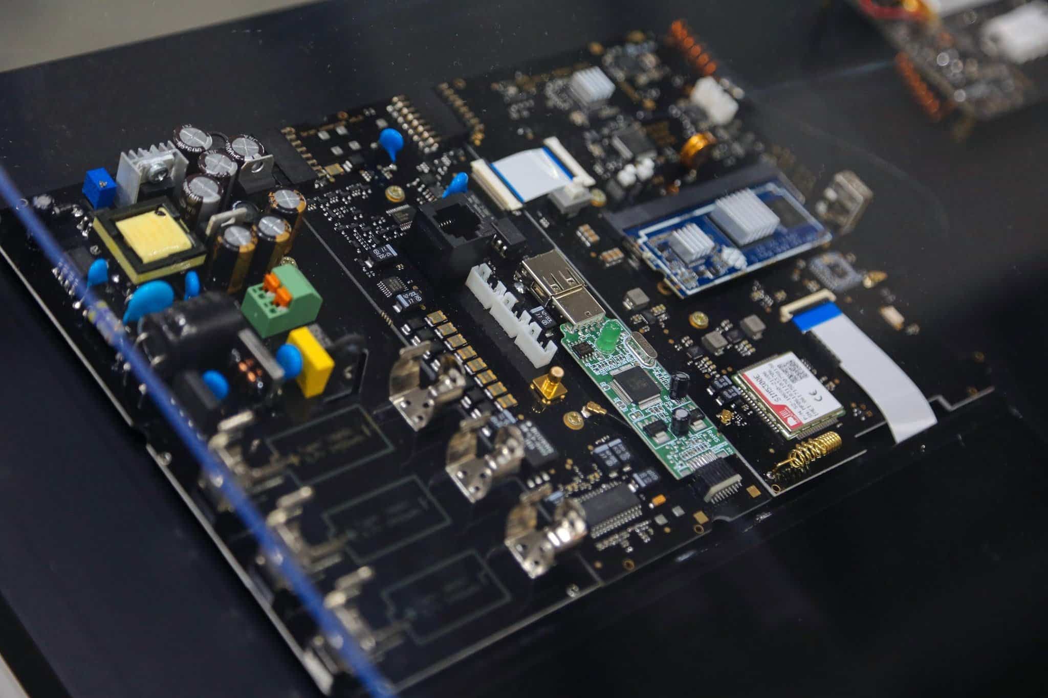 Зображення для статті: BRON – платформа розумного будинку