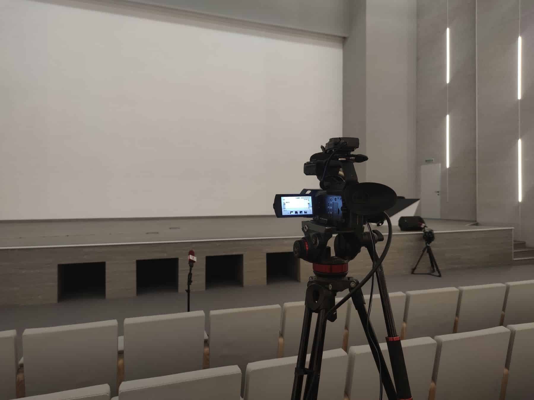 Зображення для статті: ДВС спільно з телеканалом Перший Закарпатський забезпечили онлайн-трансляцію зустрічі Закарпатської ОДА з ІТ-компаніями